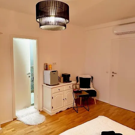 Sternenhimmel - Romantik !klimatisiert! ホームステイ