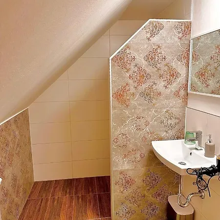 ホームステイ Sternenhimmel - Romantik !klimatisiert! ガムリッツ